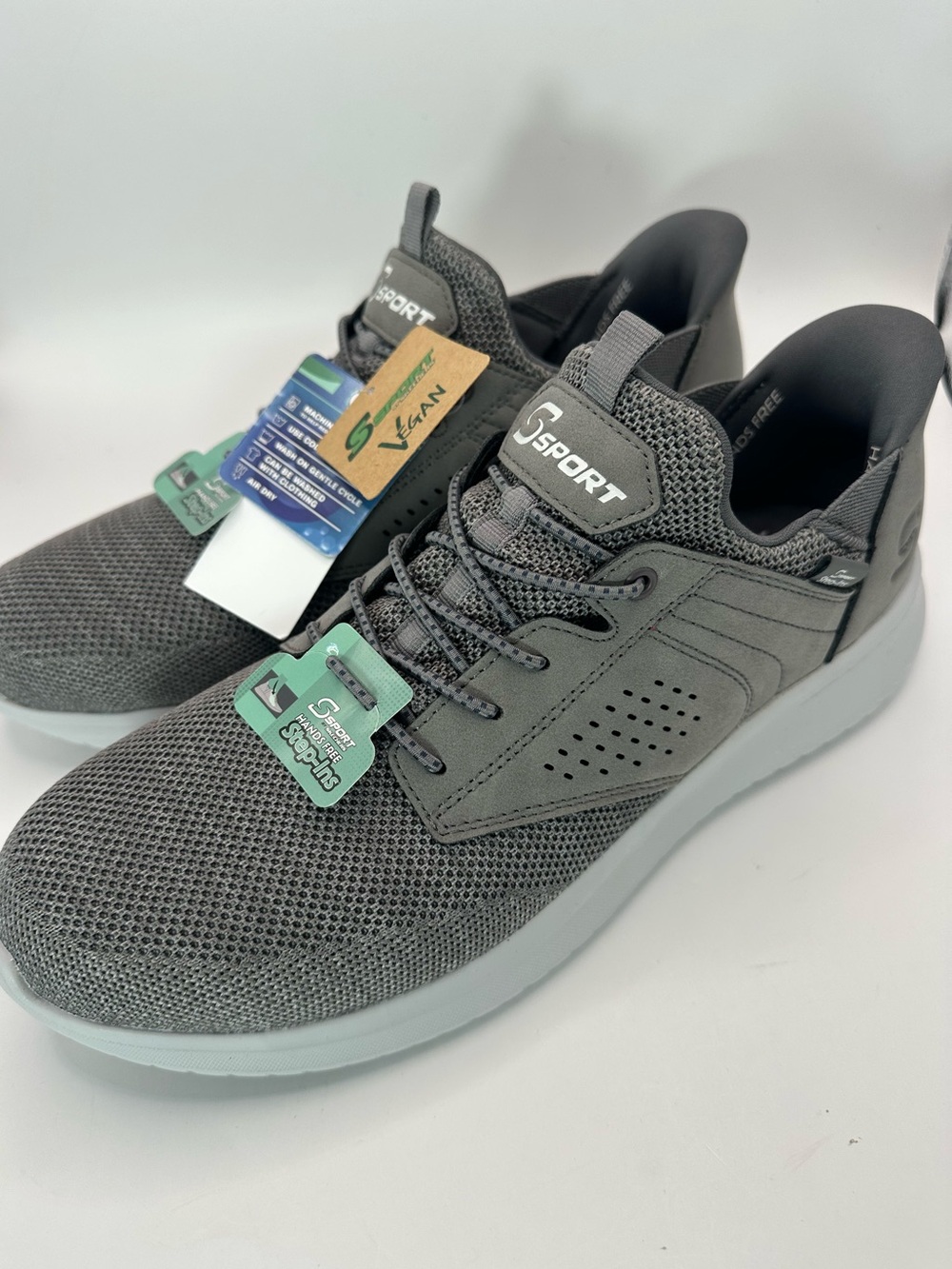 Skechers Men's Gray Mesh Athletic Sneakers